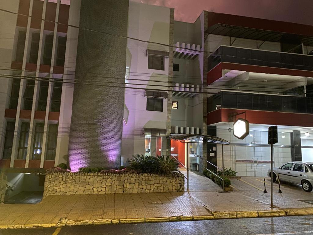 Hotel Carlton Plaza Torre Araxá Exterior foto